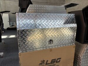 Stock Clearance 1400 C/P Toolbox (Sydney and Perth Stock Only)